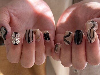 担当:上田/10本アート