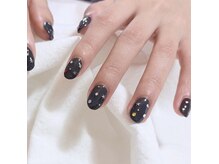ミニーシュ(mini-che)の雰囲気（ストーンデザイン）