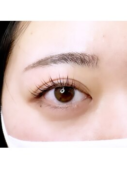 ラブニール ハトル(L'avenir Hathor)/パリジェンヌラッシュリフト