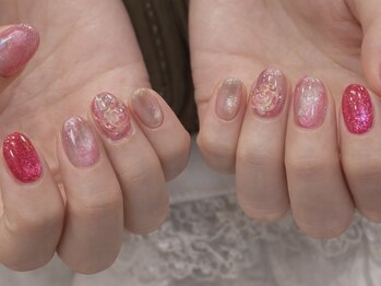 アンティークな宝石定額デザイン