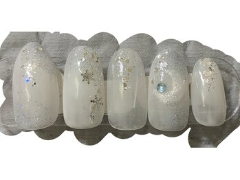 サロンドフェルメール/定額ハンド 8,800円