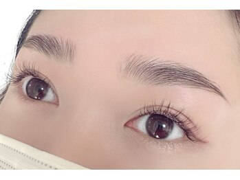 アンメ(An'me)の写真/ナチュラルなのに垢抜けるやりすぎない目元と眉♪大人女子のための綺麗のメンテナンスサロン♪