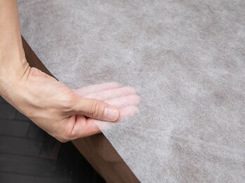 アルト(alto)/ベッドシーツも使い捨て