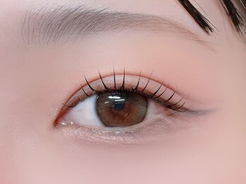リノ(Lino)の写真/《韓国風/SNSで話題沸騰中☆》次世代まつ毛パーマで自然なパッチリeyeへ◎1人1人に合う、デザインをご提供!