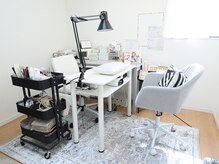 自宅の一室なのでリラックスしてネイルをお楽しみ頂けます♪