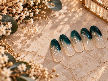 アルネネイル(Alune nail)の写真/シンプルだけど思わず見とれる、大人可愛い指先へ♪