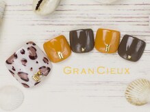 クアトログランシュ 青葉台(QUATRO×GranCieux)/大人ヒョウ柄フットネイル