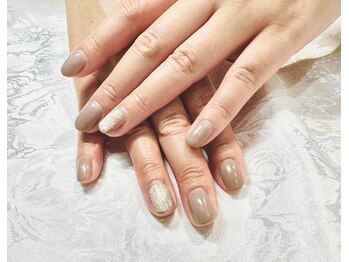 エムデコビューティ(M-DecoBeauty)/オフィスネイルにもオススメ