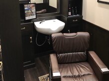 バーバーショップ 大阪本店(BARBER SHOP)/個室の店内[大阪]