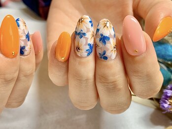 サロンドフォーエイチ(salon de 4H)/秋のフラワーネイル★