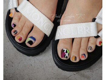 ネイルサロン R/フットネイル*スタイリング