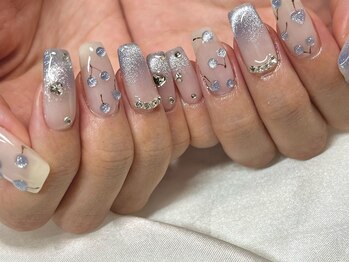 シピ ネイル(Chipi Nail)/アイスブルー×ぷるマグチェリー