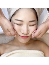 エイミー(Amy)/土台(骨)から整えるコルギ