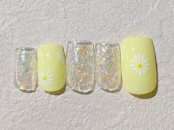 ダリアネイル　手描きフラワー