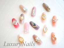 ラグジュアリーネイルズ タカダノババ(Luxury Nails Takadanobaba)の雰囲気（海外から取り寄せたパーツ多数ご用意*お気に入りを見つけて…☆）