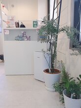 イーエムプレイス(EM;Place)/