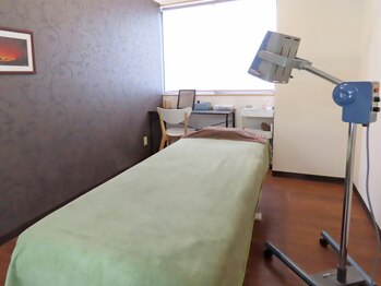 宮町鍼灸整骨院/個室でリラックス♪