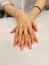 アールアンドエイチビューティー 青葉台(R&H BEAUTY)/ホワイトシロップカラーネイル