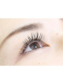 ボリュームのある目元にしたい