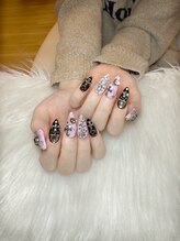 クイーンネイル(Queen Nail)/