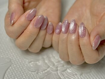 チカ(CHIKA)/マグネットネイルコース