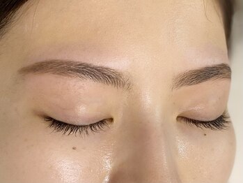 ネオリーブ モカ 川崎チネチッタ店(Neolive mocca & eyelash)/アイブロウ　4000円　新屋