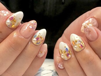 ビービーネイル(BB)/ぷっくりフラワーネイル