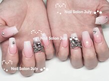 ジュライ(July)の雰囲気（持ち込みネイルもご相談ください！）