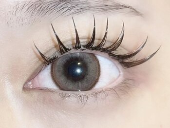 アイラ 京成千葉店(EYELA)の写真/なりたい目元に合わせて☆パリジェンヌラッシュリフト/リフエク/ブラウンでモテ可愛eyeに◎束感仕上げもOK