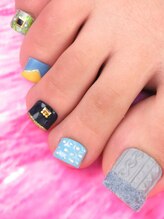 カラーズ(colors)/フットデザイン自由￥7480