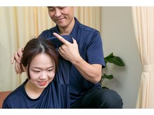 薬院ひかり整骨院の雰囲気（ストレッチや栄養指導などセルフケアを指導し、再発予防します。）