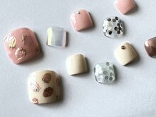 ネイルサロン クイール 小山店(NAIL SALON QUILL)/カラー×いちごミラーアート