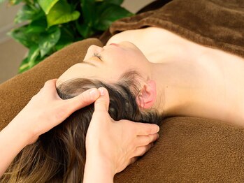 立川レディース鍼灸マッサージ はるはる/ヘッドマッサージで血流UP!