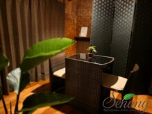 サロン セナン(Senang)の雰囲気（アジアンテイストの心地良い空間♪）