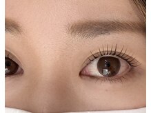 トレス(tres)/目の形を活かして