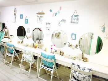 エムアイ 六本木(Mi)/サロン店内