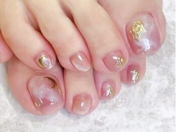 リジョイスヘア エン(REJOICE hair EN)の写真/オトナ女性はつま先まで抜かりなく◎ハンドネイルができない方にもオススメ♪角質ケアにも◎