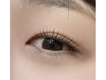 アトリエバンビ(atelier Bambi)/まつげパーマ・ラッシュリフト＊