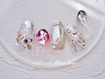ネイルサロン ブランシュール(Nail Salon Blancheur)/メタリックニュアンスネイル