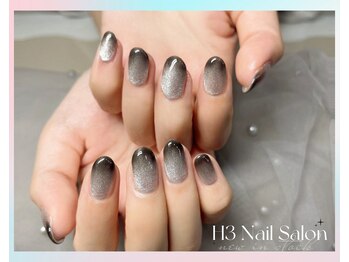 エイチスリー(H3)/W ブラックのグラデーション