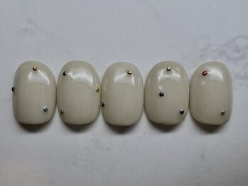 サイン(sin.)/カラフルスタッズネイル