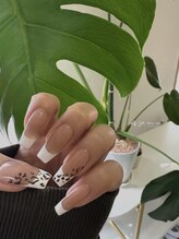 アピュ(APUU)/フレンチネイル 