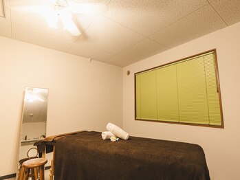 ポノアサロン(PONOA salon)/お店の内観