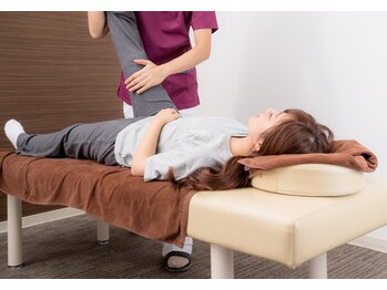 げんき堂接骨院 ララガーデン川口/ストレッチで動きやすい体を！！