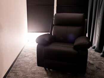 ヘッドミント 彦根店/店内