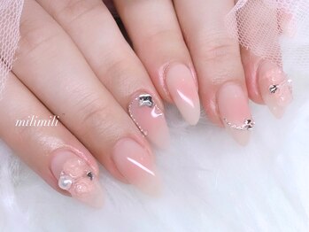 ミリミリ 本店(milimili)の写真/季節の可愛いトレンドネイルはお任せ♪人気No.1アート10本¥8000【パラジェル/フィルイン対応】