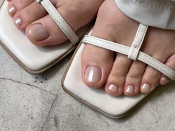 クルネ(QULNE)/フットネイル オーロラネイル