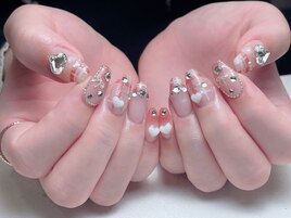 アートやパーツ付け放題