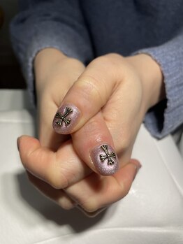 ジョリ チュン(JOLIE TRUONG)/