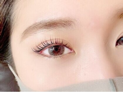 ニコットラッシュ 神戸マルイ店(nicott lash)の写真